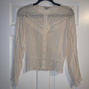 AMERICAN EAGLE, XS, WHITE BUTTON FRONT LONG SLEEVE BLOUSE